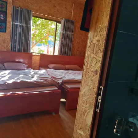 Truong Huy Homestay Mai Chau Exterior photo
