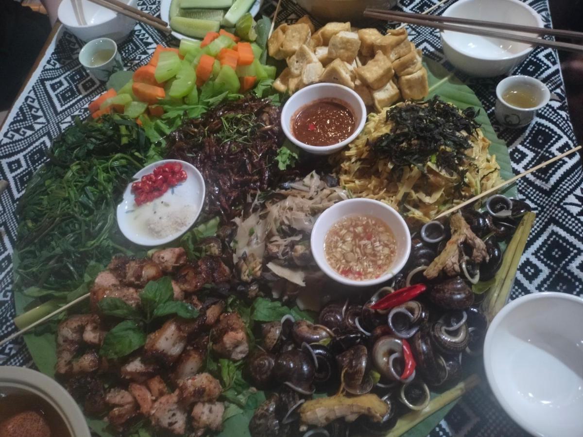 Truong Huy * Mai Chau